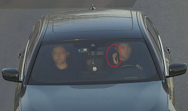 浩瀚体育你知道吗？行人车道停留、骑行追逐竞速等都是违法行为！(图1)