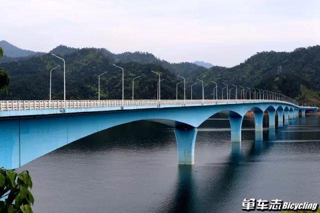 适合春天的15条骑行路线浩瀚体育平台来了(图3)
