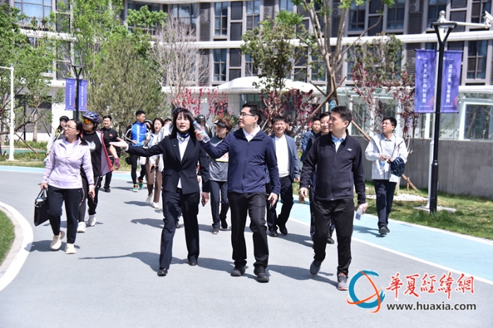 浩瀚体育平台杏韵花开 畅骑海淀——2024两岸青年骑行一村三山五园活动在海淀区成功举办(图8)
